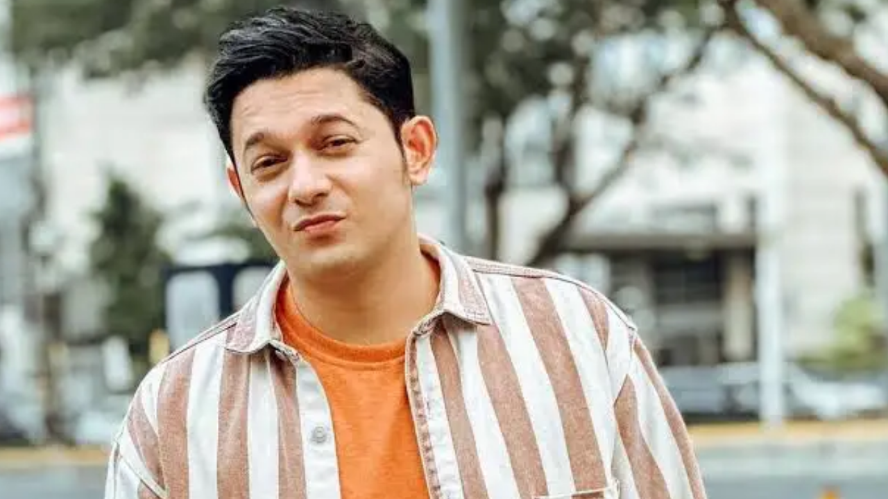 Andrew Andika Pamer Buku Nikah Bareng Violentina Kaif, Ternyata!