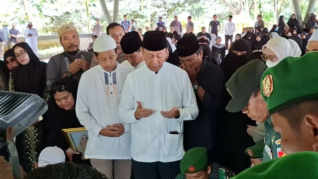 Istri Wiranto Rugaiya Usman Meninggal Dunia di Jakarta