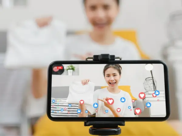 Tips Aman Menjaga Privasi Saat Menggunakan Aplikasi Live Streaming