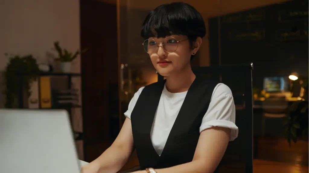 Cara Menghapus Halaman Kosong di Word Dengan Keyboard
